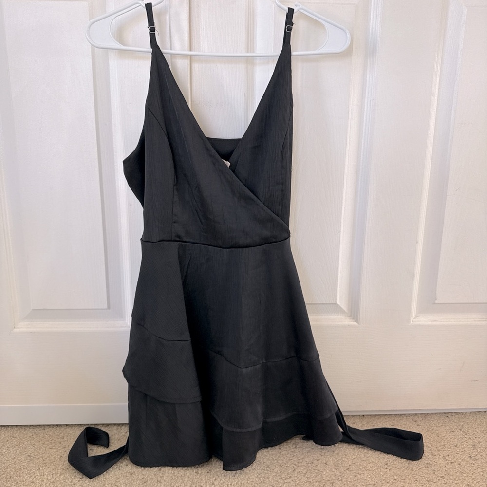 Crossover front dress